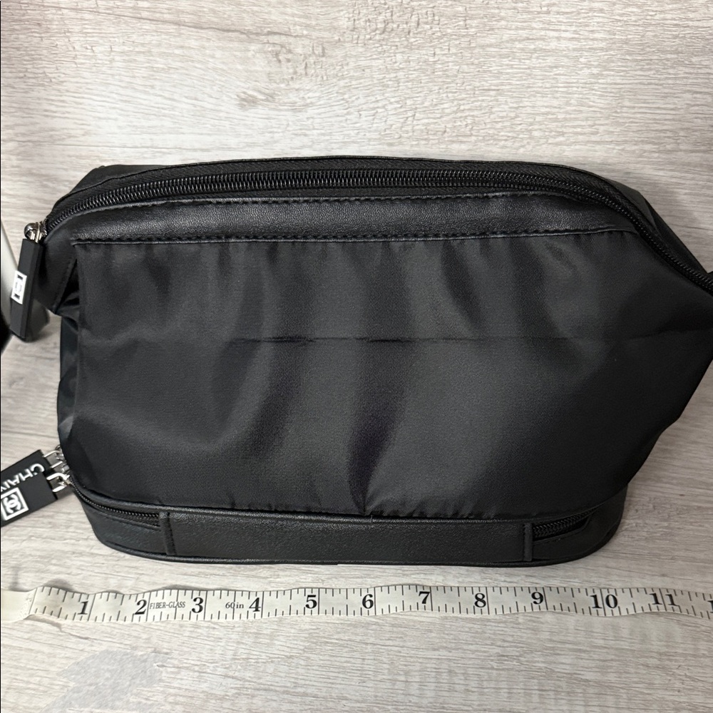 Stylish Black Nylon Pouch/ Travel Case; NWOT - Picture 6 of 6